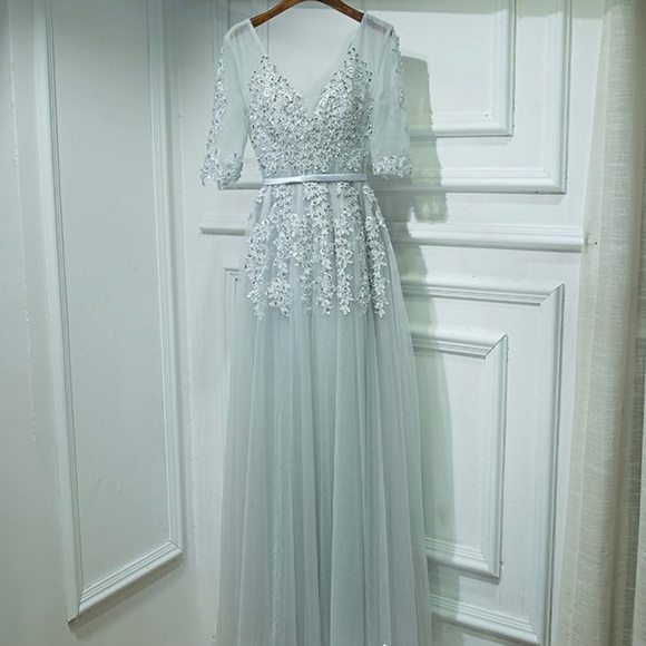 White Tulle + Lace Gown - Picture 1 of 9